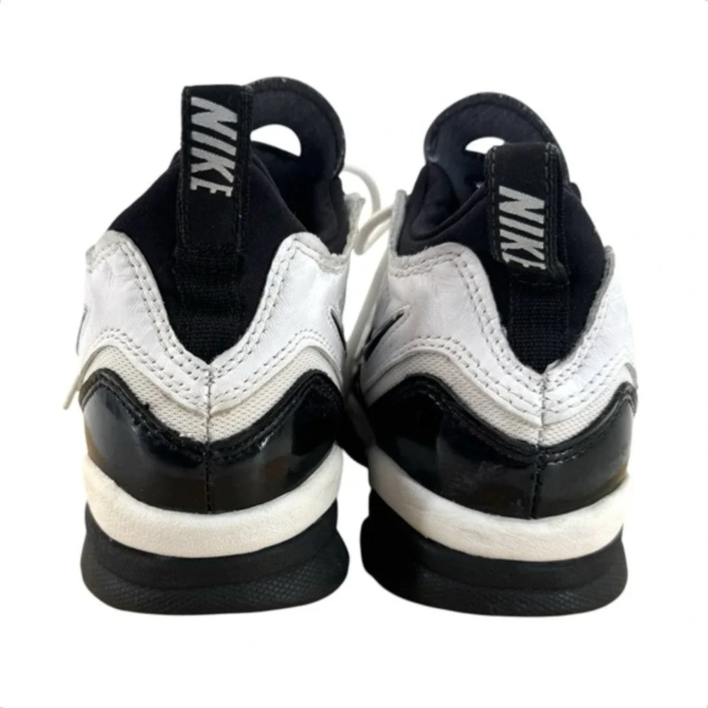Nike Air Trainer Patrol Women's Athletic Shoes Size 7 EUR 38 White‎ and Black